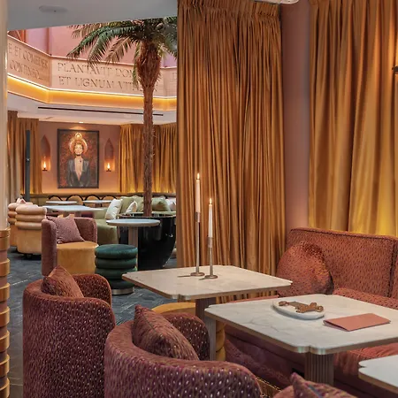Hotel Boudoir Des Muses Paris